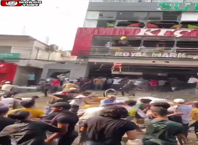 Video :Business attacks in Bangladesh following a protest